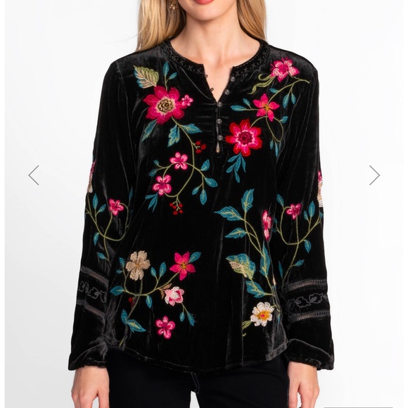 Johnny Was Floral Embroidered Velvet Estate Blouse Black - Picture 9 of 9